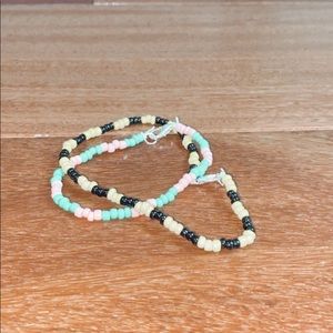 beaded anklets/bracelets! (without the charm!)